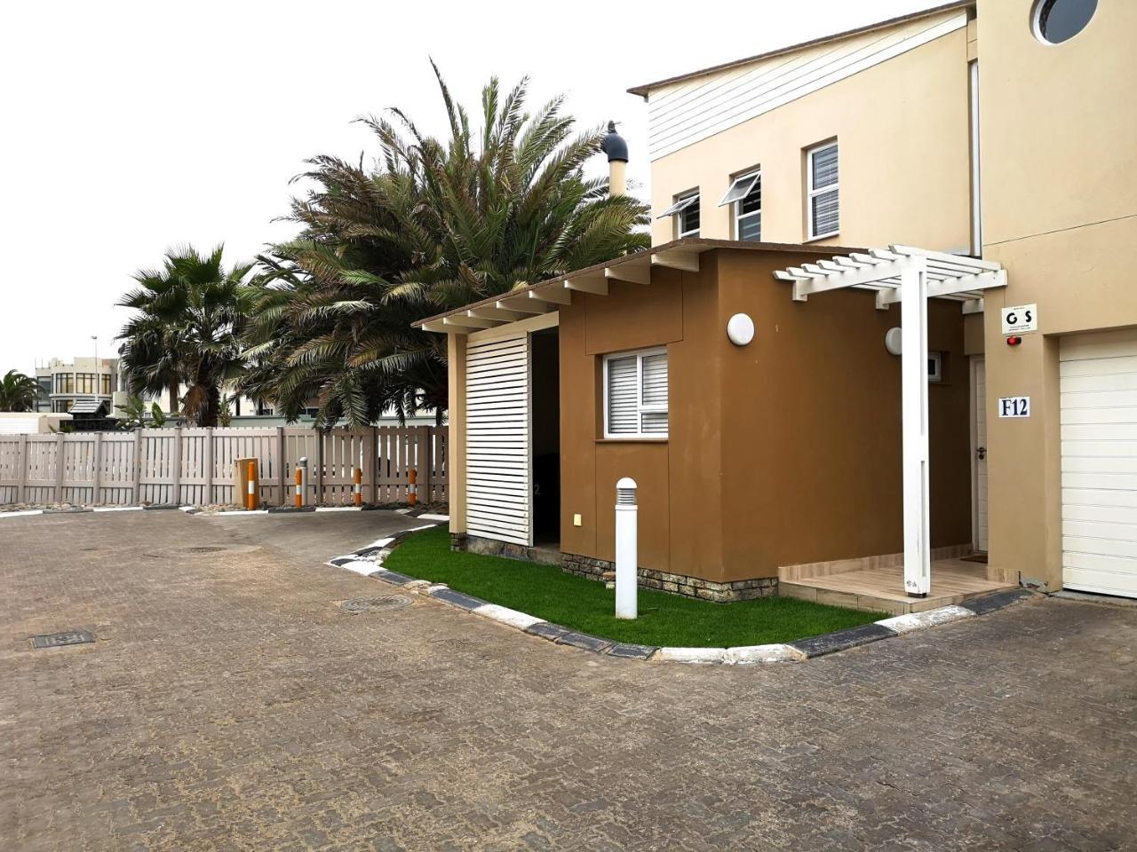 The Waterfront Cottage F12 Swakopmund Dış mekan fotoğraf